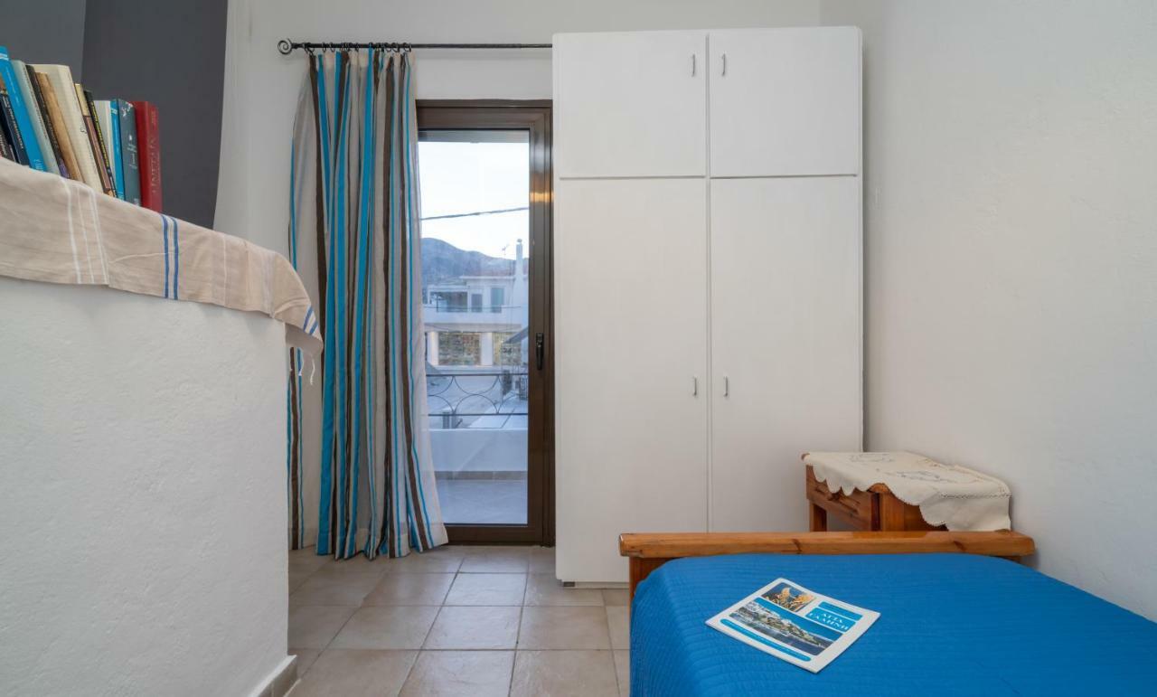 The Junction Appartment アギア・ガリニ エクステリア 写真